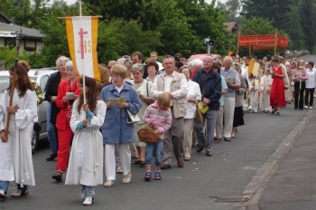 Fronleichnam in Trutzhain. Foto: Wolfgang Scholz