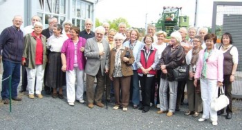 Klaus Köhler, Heinz Stern, Margret Otto, Herbert Hohmann, Clara Köhler, Bärbel Hohmann, Brunhilde Bauer, Roger Pelz, Heinz Sauerwein, Günter Bauer, Hedi Doering, Willi Urban, Irmgard Sauerwein, Elfriede Karger, Ute Reinhardt, Leonard Karger, Ursula Schmidt, Helga Mohr, Brigitte Lorenz, Wolfgang Lorenz, Hermann Mardorf, Waltraud Kling, Degenhard Schmeiler, Gerlinde Mardorf und Helga Schmeiler. Foto: Wolfgang Lorenz