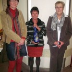 Jubilare: Susanne Ahrend (links), Marion Wölfel (Mitte) und Anita Dohle (rechts) freuten sich über die Gratulationen der Kolleginnen und Kollegen. Foto: nh
