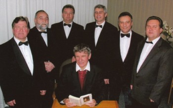 Einen unvergesslichen Abend am 17. November versprechen das Vokalensemble Harmonie St. Petersburg sowie Dr. Gerd Zimmermann mit Beiträgen aus der russischen Literatur. Foto: nh