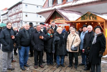 Karsten Schenk (2.v.l.) mit Mitgliedern und Freunden der CDU Schwalmstadt. Foto: nh