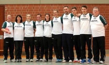 Das Trainer- und Betreuerteam des elften Handballcamps der SG 09 Kirchhof. Foto: nh sg09130405
