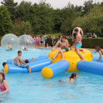 Die Badesaison startet am 20. Mai, im Freibad Ziegenhain wird noch gebaut. Archivbild: nh