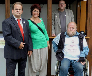 Die Standbesetzung: (v.l.) Ralf und Ursula Wenzel, Carsten Weißenstein und Ottmar Amm. Foto Ralf Wenzel selbst-aktiv130910a