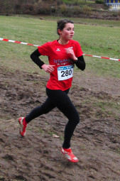 Leichtfüßig und ohne sichtbare Anstrengung setzte sich Julia Klute im Lauf der U18 souverän durch. Foto: nh ajw140210f