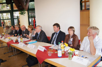 Neun Experten diskutierten auf Einladung der AGBM mit den Teilnehmern. Foto: Kerstin Diehl SONY DSC