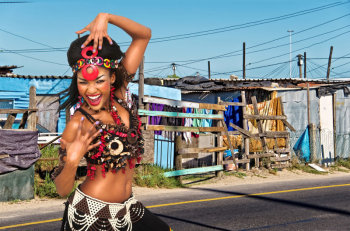 Mother Africa mit neuer Show am 22. Januar 2015 zu Gast in Kassel. Foto: nh mother-africa141113