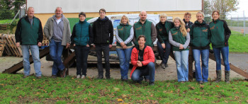 Gassigeher für Listenhunden ausgebildet. Foto; nh tierheim-beuern141104