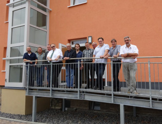 Marcus Schug, Erster Beigeordneter Lothar Maurer, Bürgermeister Klaus Wagner, Bernd Siebert MdB, Karl-Heinz Schuster, Herr Schuster, Karl Ickler, Karl-Heinrich Richardt, Toni Soller, Rolf Stiebing und Gemeindeverbandsvorsitzender Dieter Groß (v.l.). Foto: nh Marcus Schug, Erster Beigeordneter Lothar Maurer, Bürgermeister Klaus Wagner, Bernd Siebert MdB, Karl-Heinz Schuster, Herr Schuster, Karl Ickler, Karl-Heinrich Richardt, Toni Soller, Rolf Stiebing und Gemeindeverbandsvorsitzender Dieter Groß (v.l.). Foto: nh