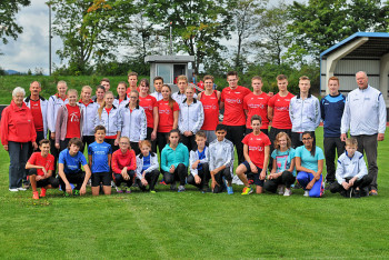 Ein großes und motiviertes Team der MT 1861 Melsungen. Foto: Eric Ullrich Ein großes und motiviertes Team der MT 1861 Melsungen. Foto: Eric Ullrich