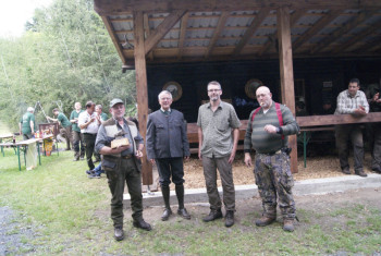 Hegegemeinschaft Ziegenhain Sieger:  K.-H. Gliewe, W. Sangerhausen (Vors.), T. Tinz und W. Schmidt (v.l.). Foto: nh