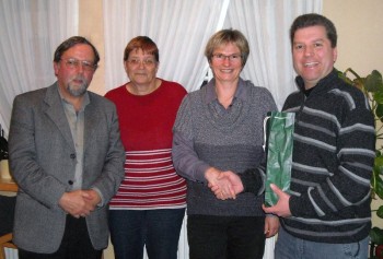 Götz Buchholz (stellv. DLH-Kreisvorsitzender), Edith Krippner-Grimme (DLH-Landesvorsitzende), Claudia Ravensburg (Landtagsabgeordnete) und Andreas Göbel (DLH-Kreisvorsitzender) (v.l.). Foto: nh