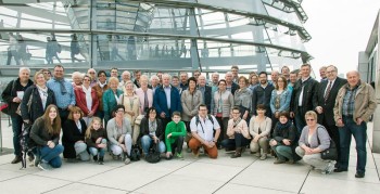 Gruppe aus Gudensberg-Dorla besuchte Bernd Siebert in Berlin. Foto: nh