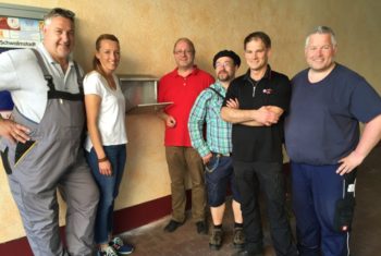 Dirk Spengler, Adriana Reitz, Burkhard Walz, Detlef Jacob, Stefan Rehberg und Ortsvorsteher Karsten Schenk (v.l.). Foto: nh Dirk Spengler, Adriana Reitz, Burkhard Walz, Detlef Jacob, Stefan Rehberg und Ortsvorsteher Karsten Schenk (v.l.). Foto: nh