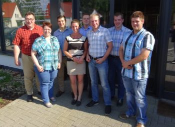 Mark Weinmeister, Angelika Rehm-Gumbel, Matthias Wettlaufer, Nadine Krug, Christoph Findling, Martin Knaust und Jonas Müller (v.l.). Foto: nh Mark Weinmeister, Angelika Rehm-Gumbel, Matthias Wettlaufer, Nadine Krug, Christoph Findling, Martin Knaust und Jonas Müller (v.l.). Foto: nh