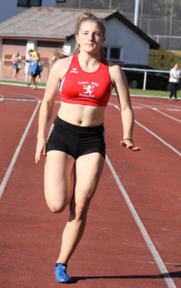 Die herausragende Athletin in der U16 war Paula Tetem aus Borken mit fünf Meisterschaften. Foto: Lothar Schattner Die herausragende Athletin in der U16 war Paula Tetem aus Borken mit fünf Meisterschaften. Foto: Lothar Schattner
