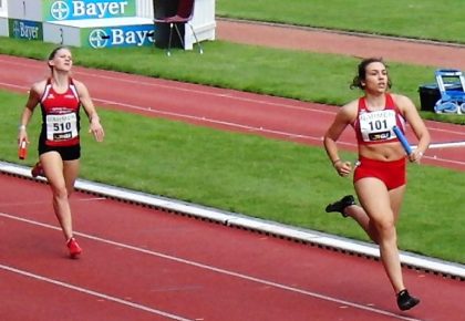 Franziska Ebert machte fast 60 Meter gut und führte die MT-Staffel zum neuen Kreisrkord von 4-02,09 Minuten. Foto: nh