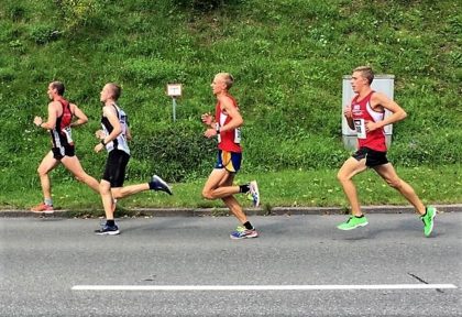 Nach der Hälfte der Strecke fiel der 20-Jährige etwas zurück, weil er relativ schnell begonnen hatte. Foto: nh