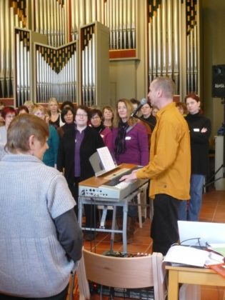 Mit einem Gospelworkshop am vorletzten März-Wochenende 2018 soll an die Begeisterung der letzten Workshops angeknüpft werden. Foto: nh