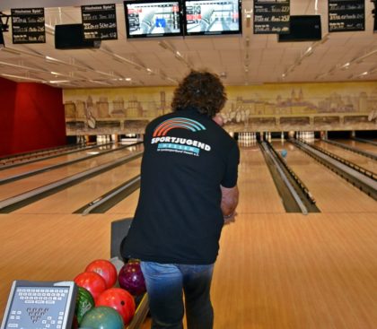 Sportjugend beim Bowling. Foto: Maria Nohl