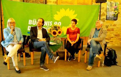 Von links: Dr. Bettina Hoffmann MdB, Daniel May MdL, Ska Keller MdEP, Martin Häusling MdEP. Foto: nh