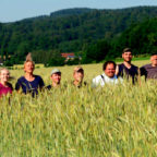 Das Team vom Hephata-Bio-Hofgut Richerode freut sich auf viele Erntedank-Gäste. Foto: nh