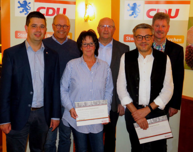 Matthias Wettlaufer, Martin Theune, Bärbel Falk, Jürgen Lepper, Bernd Glänzer, Klemens Olbrich. (v.- li.) Foto: nh