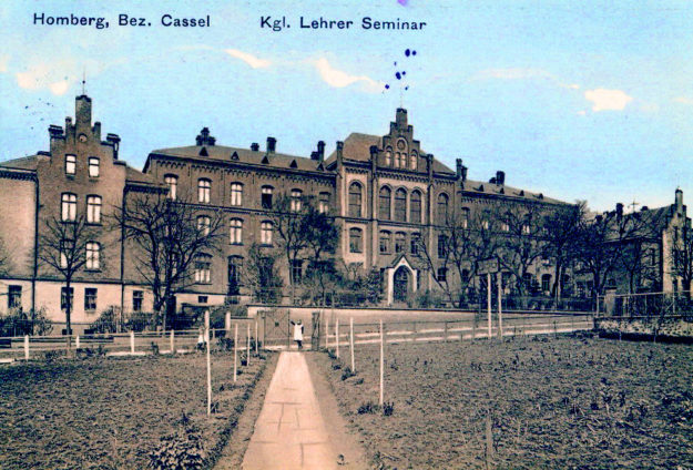 Ein Bild aus der Anfangszeit des Königlich-Preußischen Lehrerseminars. Foto: BTHS-Schulmuseum