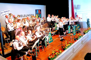 Die Egerländer- und Ellenberger Blasmusikanten sind mit ihrem Konzertjahr 2108 zufrieden gewesen. Jetzt darf sich das Publikum auf weitere Konzerte freuen. Foto: nh