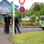 Mitarbeiter des Verkehrsdienstes bei der Geschwindigkeitskontrolle. Foto: Polizei