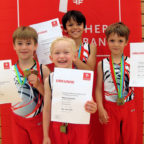 Der Nachwuchs will sich ans Siegen gewöhnen. Louis Kasper, Melvin Schuster, Anil Shah, Vijay Shahegen. Foto: nh.