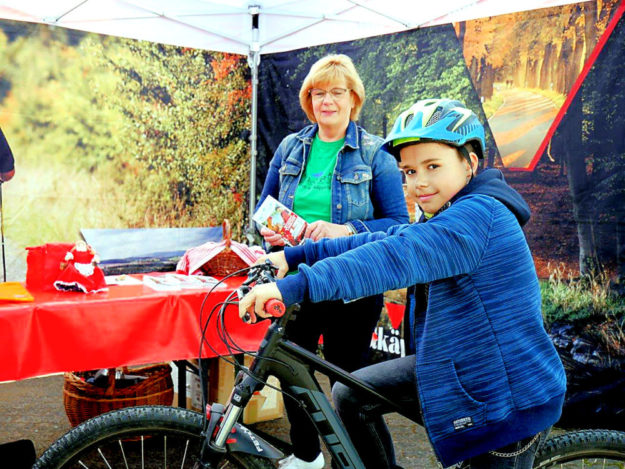 Natürlich wird auch in Hausen eine Stempelstation die Teilnahme am E-Bike-Gewinnspiel ermöglichen. Foto: Tourismusservice Rotkäppchenland