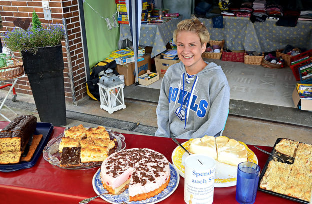 Die Standgebühren aus dem Dorf-Flohmarkt und alle Spenden sind für den Wünschewagen Nordhessen bestimmt. Foto: nh