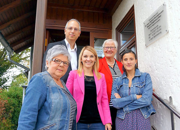 Rita Schemenau, Yanki Pürsun, Wiebke Knell, Renate Schütz, Rosaria Brighina-Linker (v.li.). Foto: FDP