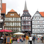 Fritzlarer Marktplatz mit dem Gildehaus. Foto: Hans Braxmeier | Pixabay