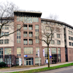 Das Haus der Wirtschaft in der Kurfürstenstr. 9 ist Sitz der IHK Kassel-Marburg. Foto: Schmidtkunz