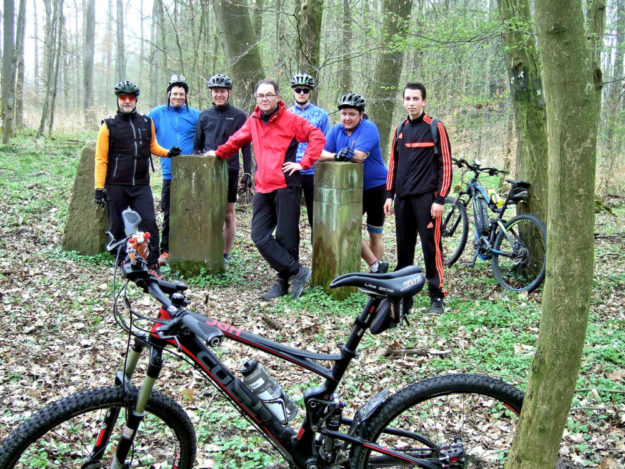 Gruppenbild vom Dreiherrenstein. Foto: Ulrich Wüstenhagen