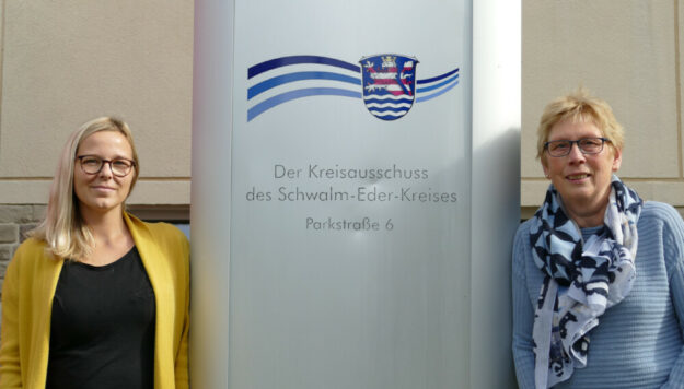 Fachberaterinnen Kindertagespflege: Franziska Andrich (li.) und Heike Schottenhammer. Foto: Schwalm-Eder-Kreis