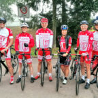 Mit guter Laune beim Rhöhn-Radmarathon in Bimbach am Start (v.li.): Ulrich Bachmann, Jens Schneider, Detlef Riehl, Christina Lechner, Dieter Vaupel und Christian Sippel. Foto: MT Melsungen