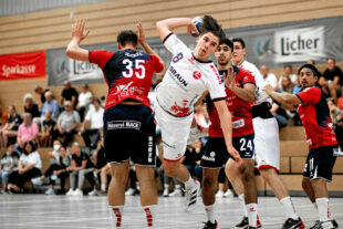 MT Youngster Paul Kompenhans im zweiten Testspiel beim Turnier in Linden. Foto: Alibek Käsler