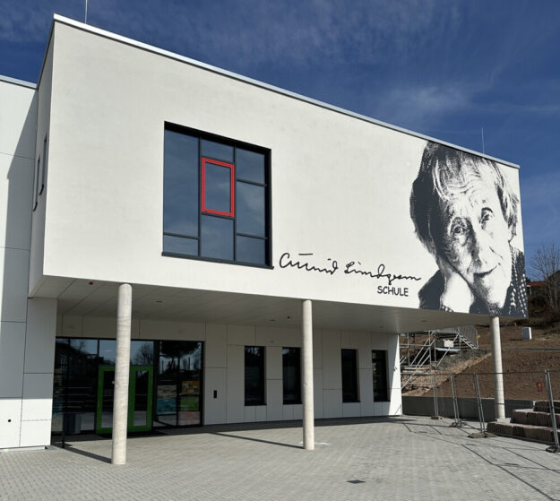 Gut 12 Millionen Euro hat der Landkreis Schwalm-Eder in den Neubau der Astrid Lindgren Schule investiert. Foto: Philipp Klitsch | Kreisverwaltung Schwalm-Eder