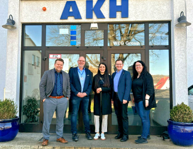 Von links: Geschäftsführer Paulo Cesar Becker, Gunther Bolte, Christin Ziegler MdL, Christian Haß (CDU Homberg) und Zieglers Referentin Anna Gregor. Foto: N.N. | CDU Wahlkreisbüro