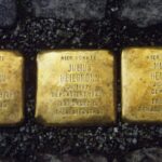 Die so genannten Stolpersteine sind längst ein fester Bestandteil der Erinnerungskultur an einstige jüdische Mitbürger geworden. Inwieweit Erinnern eine Lebensgrundlage sein kann, erläutert Dr. Hans-Joachim Simm aus Frielendorf in seinem Vortrag. Foto: N.N. | pm, Projektgruppe DAsein