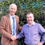 Der hessische Kultusminister Armin Schwarz (li.) und HPhV-Kreisvorsitzender Andreas Göbel trafen sich zum traditionellen Politikerdialog. Foto: N.N. | pm, dlh/HPhV