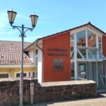 Im Franz-von-Roques-Haus, Töpferweg 19, steht am kommenden Dienstag das Nachdenken über Kirchenimmobilien im Zentrum einer Ausstellung mit Diskussionen. Foto: N.N. | Evang. Forum Schwalm-Eder