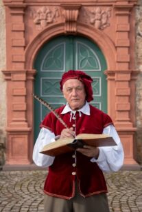 Stadtführer Eberhard Ahrend. Foto: N.N. | Stadt Schwalmstadt