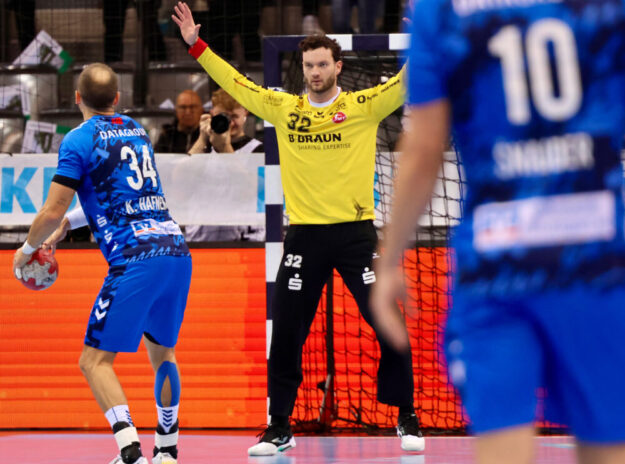 Auch der Man of the Match vom Freitag, Torhüter Kristóf Palasics, kennt den Gegner, dessen Farben er selbst schon trug. Foto: Alibek Käsler