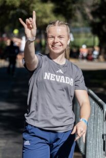 Vivien Groppe ist mir ihrer Sprintleistung sichtlich zufrieden. Foto: N.N. | pm, Alwin Wagner
