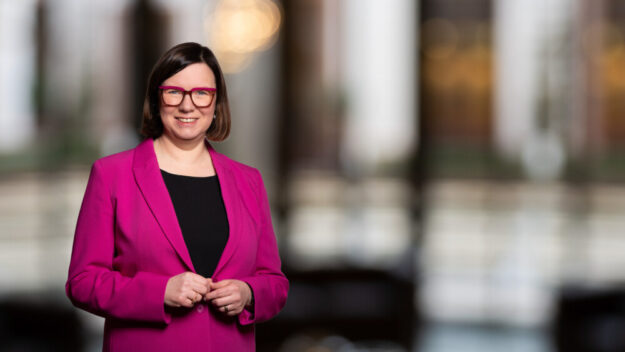 Manuela Strube, Staatssekretärin im Hessischen Ministerium für Arbeit, Integration, Jugend und Soziales. Foto: © Paul Schneider | Hessische Staatskanzlei
