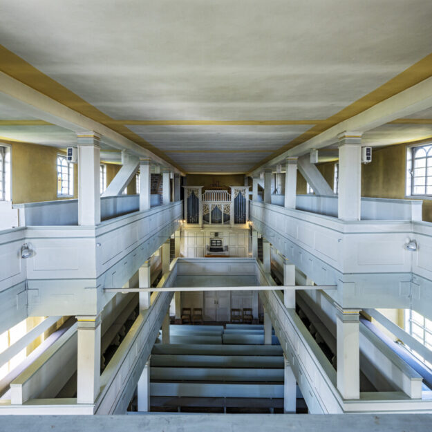 Die Sanierung der bereits mehrfach ausgebauten Kirchenorgel wird von der Denkmalpflege mit 20.000 Euro gefördert. Foto: Rahel Welsen | Landesamt für Denkmalpflege Hessen